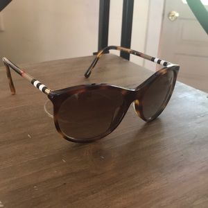 Burberry sunglasses